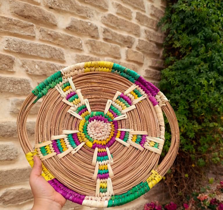 دیوارکوب حصیری