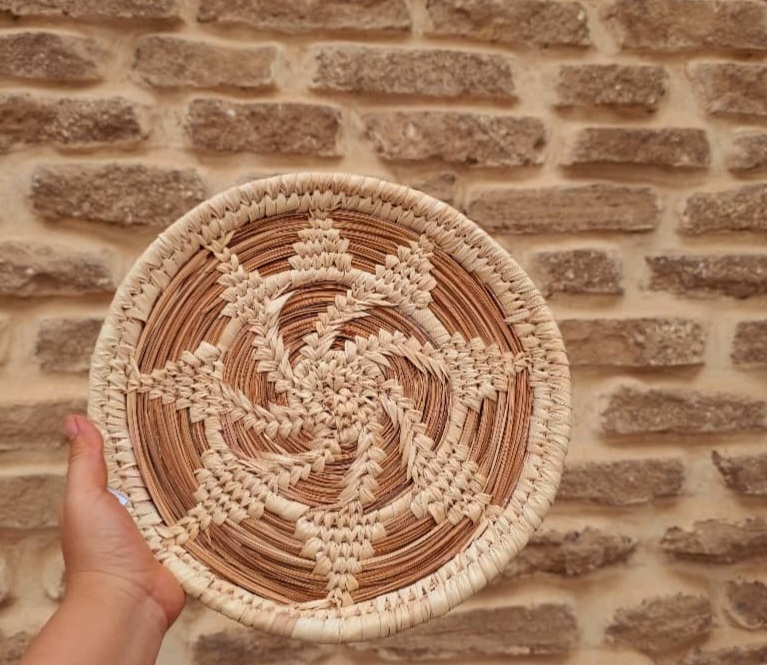 دیوارکوب حصیری